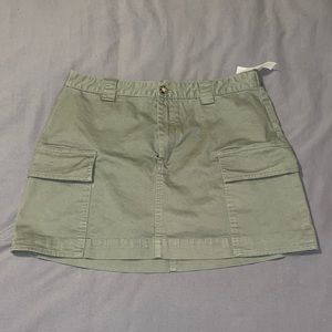 Abercrombie cargo skirt